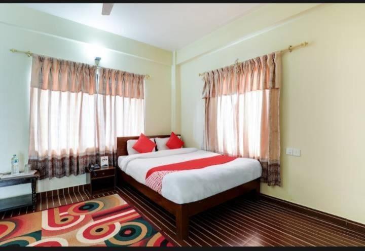 Hotel The Lake 博卡拉 外观 照片